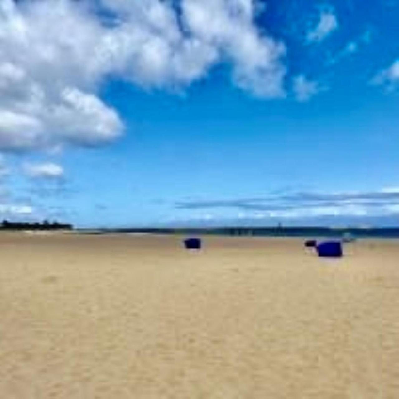 Large Ground Floor Apartment - South Shields - 3 Minutes From South Tyneside Hospital, 8 Minutes From Beach 외부 사진